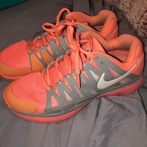 NIKE vapor 9 tour tennis shoes